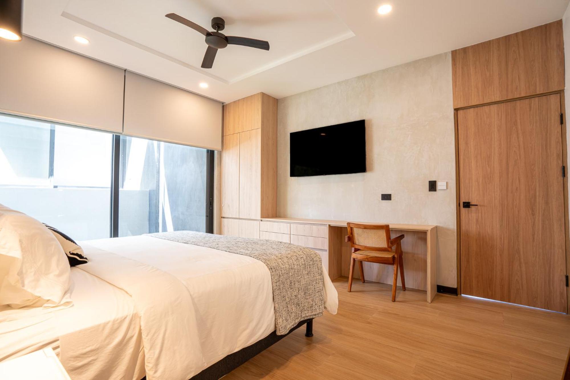 Epic Tamarindo Boutique Hotel Вильярреаль Экстерьер фото