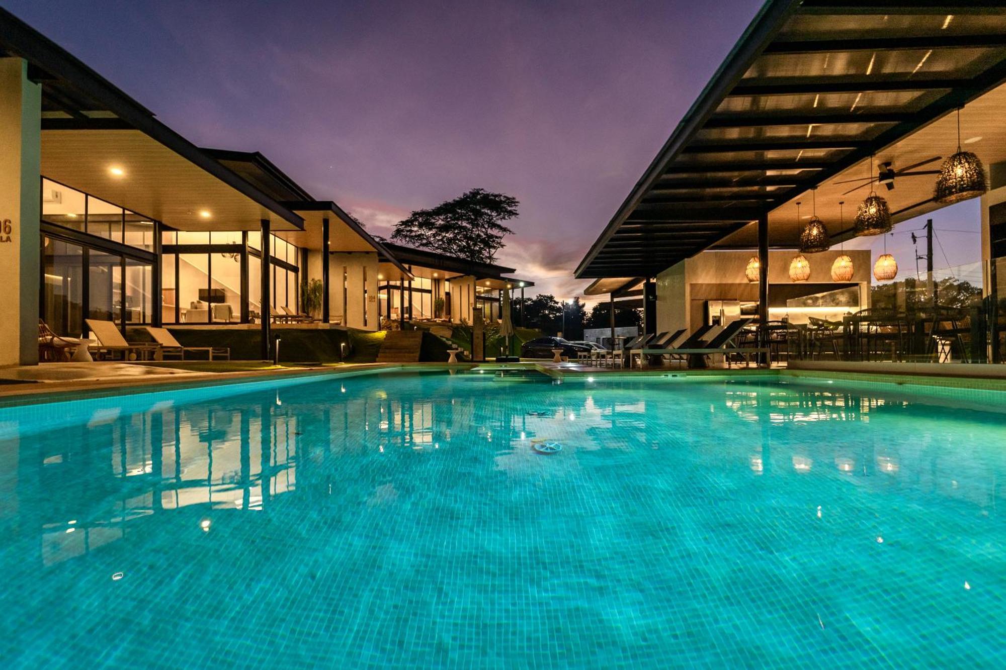 Epic Tamarindo Boutique Hotel Вильярреаль Экстерьер фото