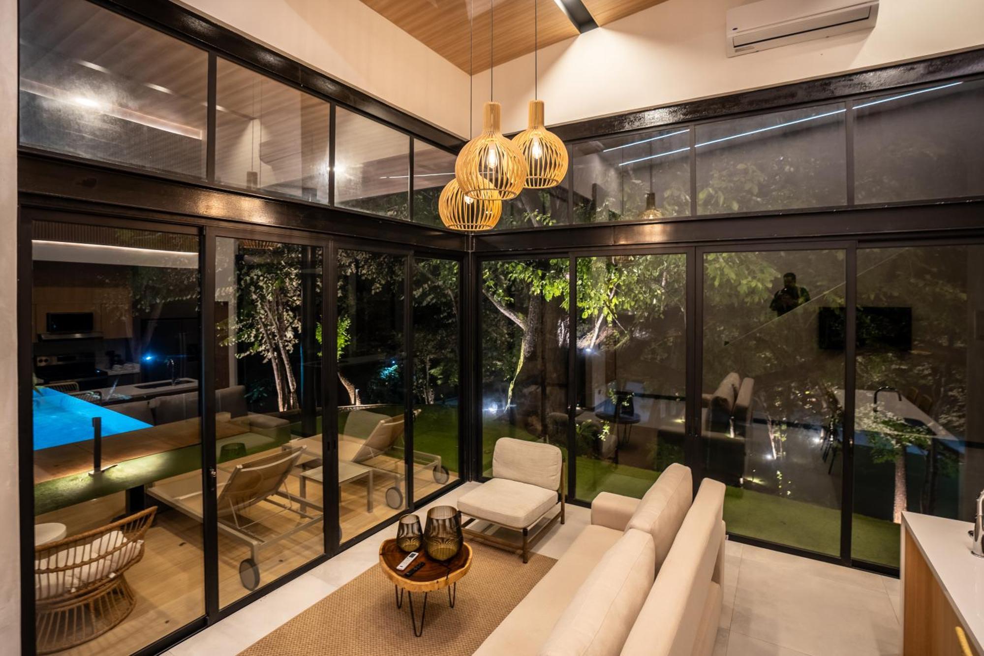 Epic Tamarindo Boutique Hotel Вильярреаль Экстерьер фото