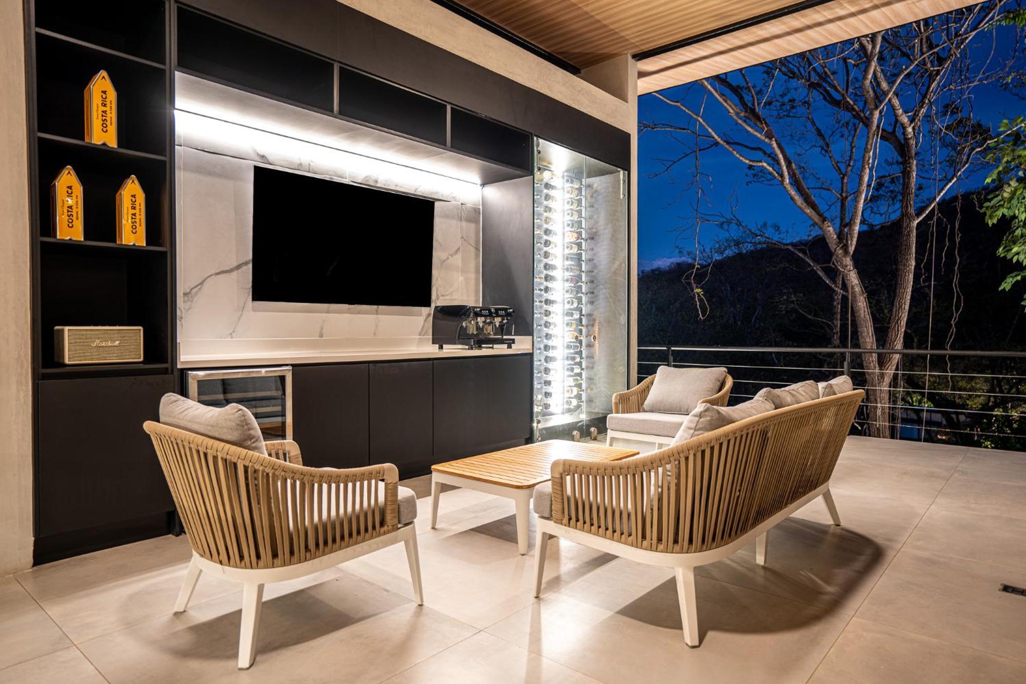 Epic Tamarindo Boutique Hotel Вильярреаль Экстерьер фото