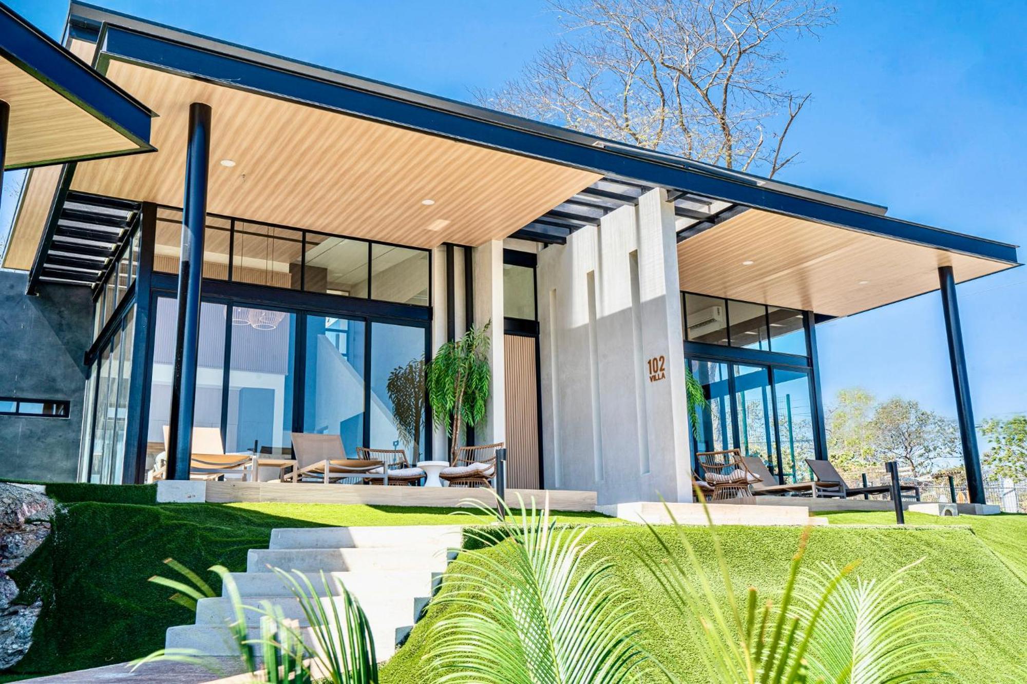 Epic Tamarindo Boutique Hotel Вильярреаль Экстерьер фото